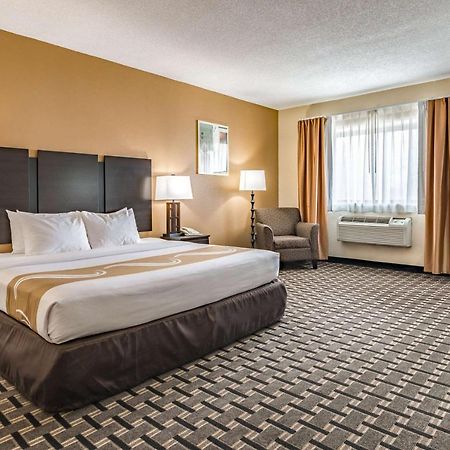 Quality Inn Schenectady - Albany Bagian luar foto