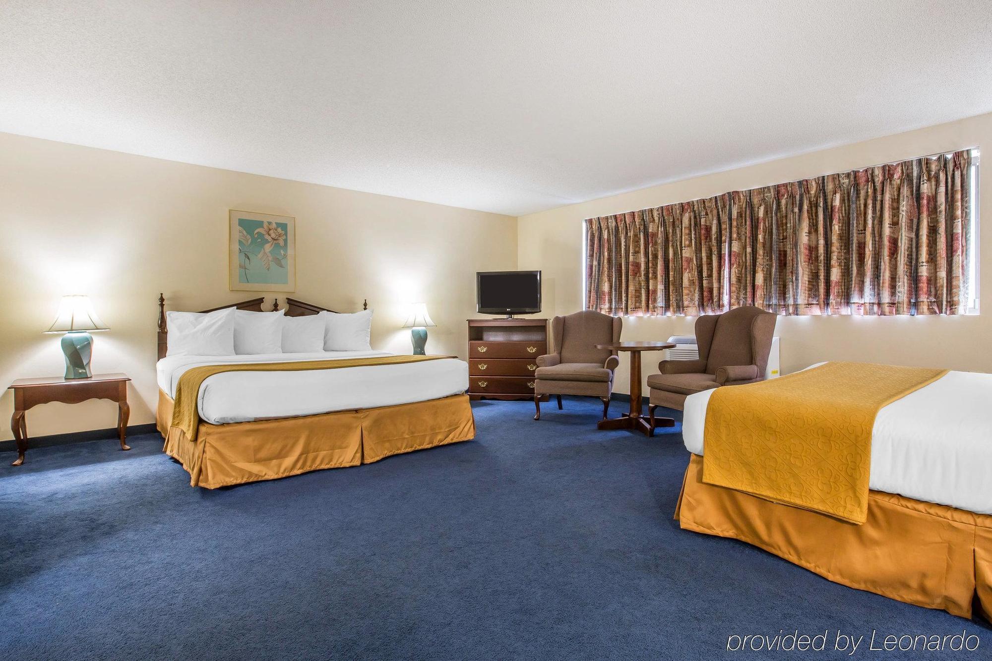 Quality Inn Schenectady - Albany Bagian luar foto