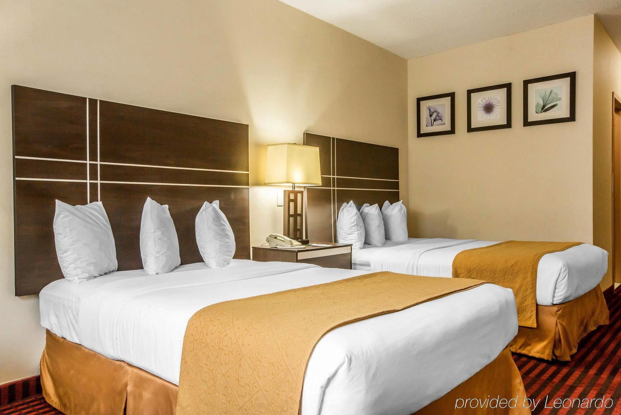 Quality Inn Schenectady - Albany Bagian luar foto