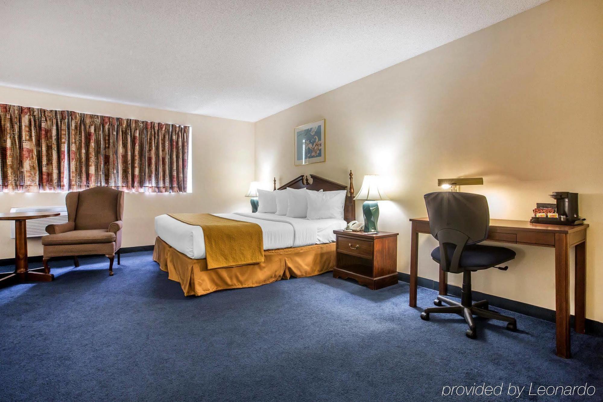 Quality Inn Schenectady - Albany Bagian luar foto